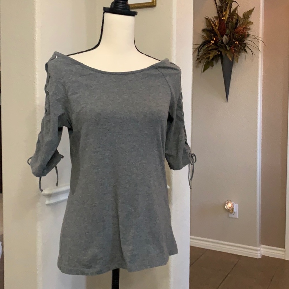 H&M gray short sleeve soft top Size M